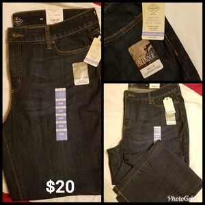 St. John's Bay Jeans NWT